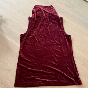 Lauren Ralph Lauren Elegant Sleeveless Velvet Top - Burgundy